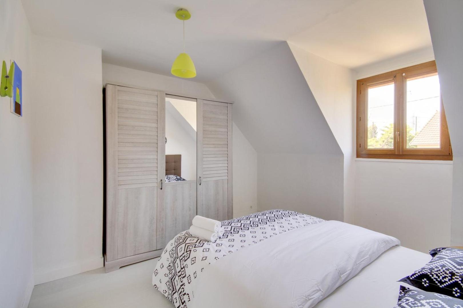 Hotel Le Havre de Paix à Neuilly sur Marne Extérieur photo